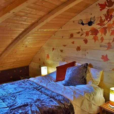 Au-Dela Des Nuages, Maison D'Hotes Insolite & Spa Aubessagne Екстериор снимка