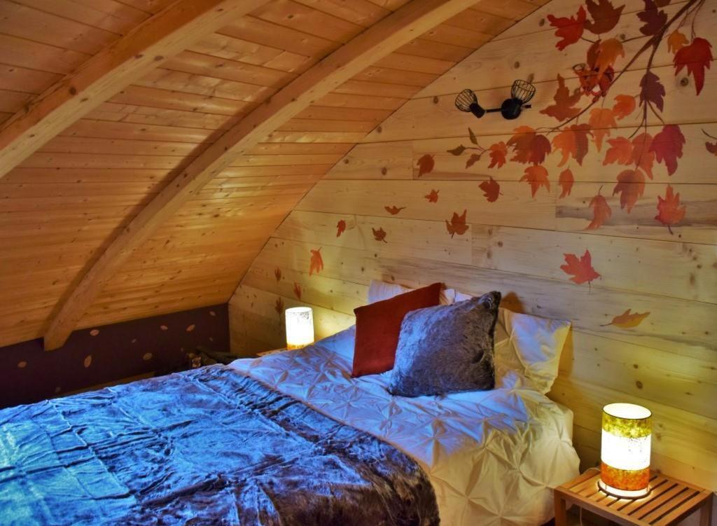 Au-Dela Des Nuages, Maison D'Hotes Insolite & Spa Aubessagne Екстериор снимка