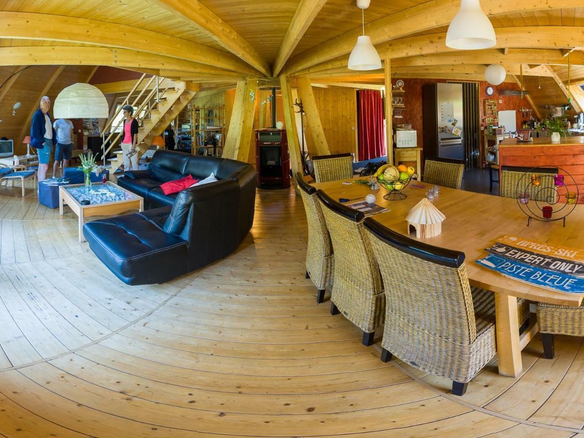 Au-Dela Des Nuages, Maison D'Hotes Insolite & Spa Aubessagne Екстериор снимка